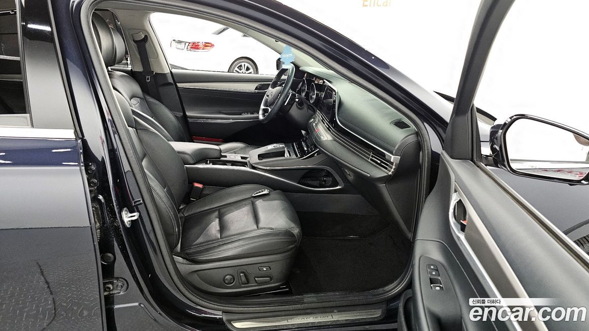 Hyundai Grandeur 2020