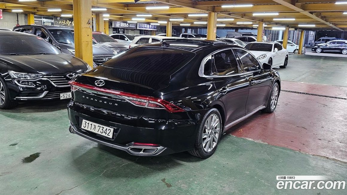 Hyundai Grandeur 2021