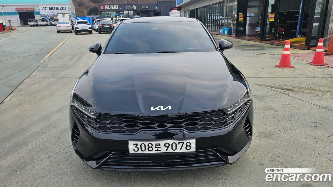 Kia K5 2023