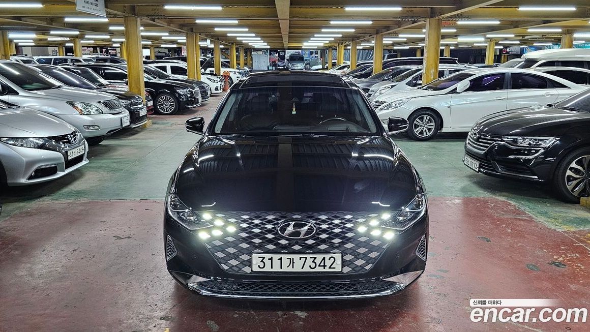 Hyundai Grandeur 2021