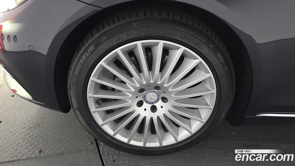 Mercedes-Benz S-Class 2016