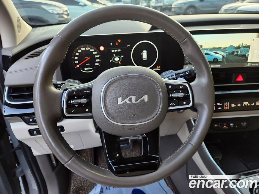 Kia Canival 2024