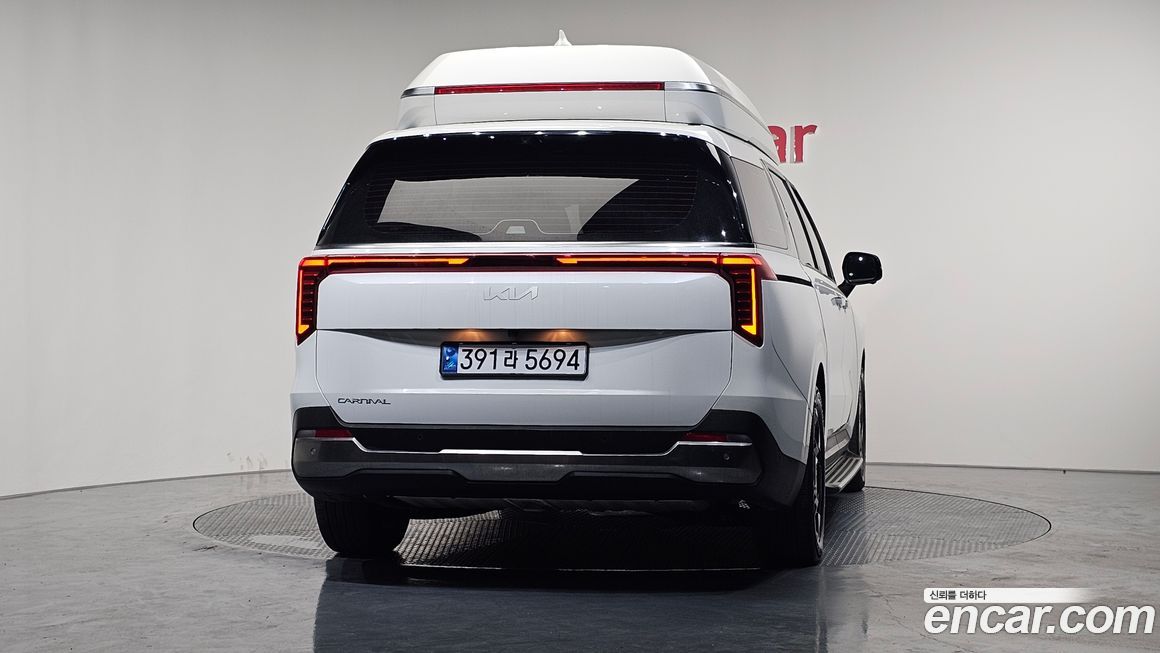 Kia Canival 2024