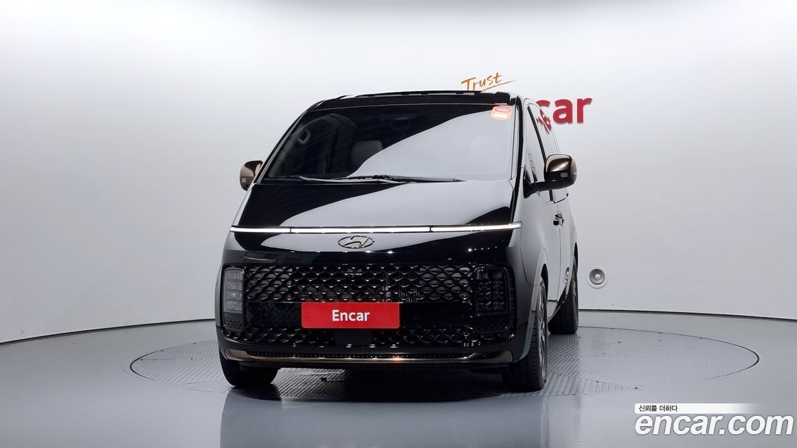 Hyundai Staria 2024