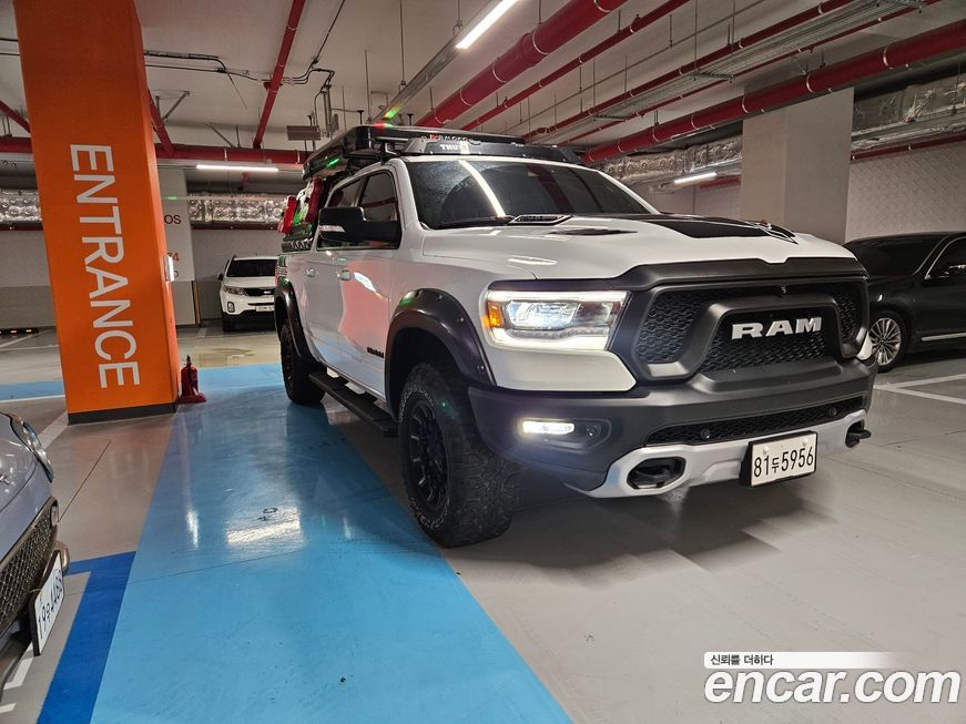 Dodge Ram Pick Up 2020