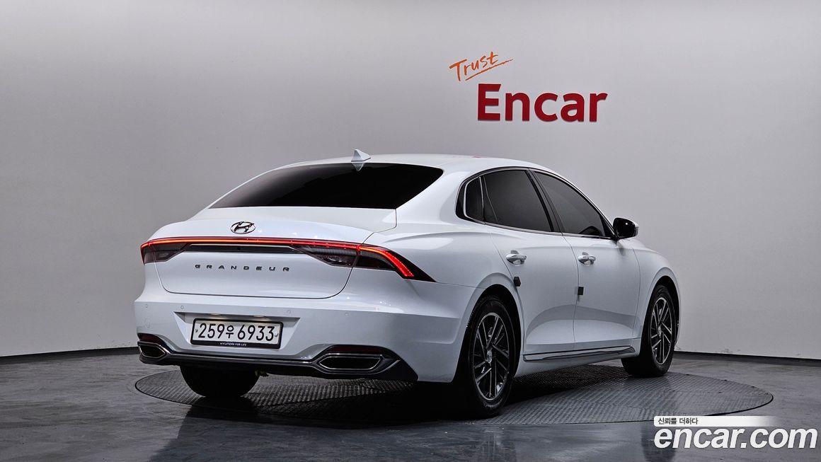 Hyundai Grandeur 2020