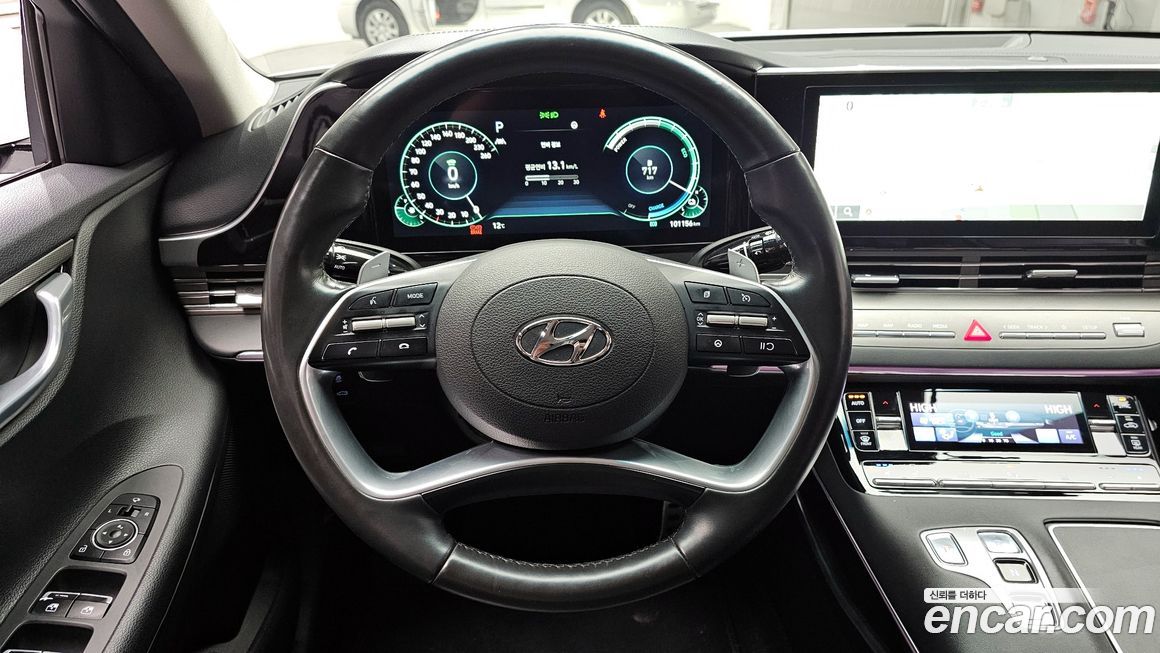 Hyundai Grandeur 2020