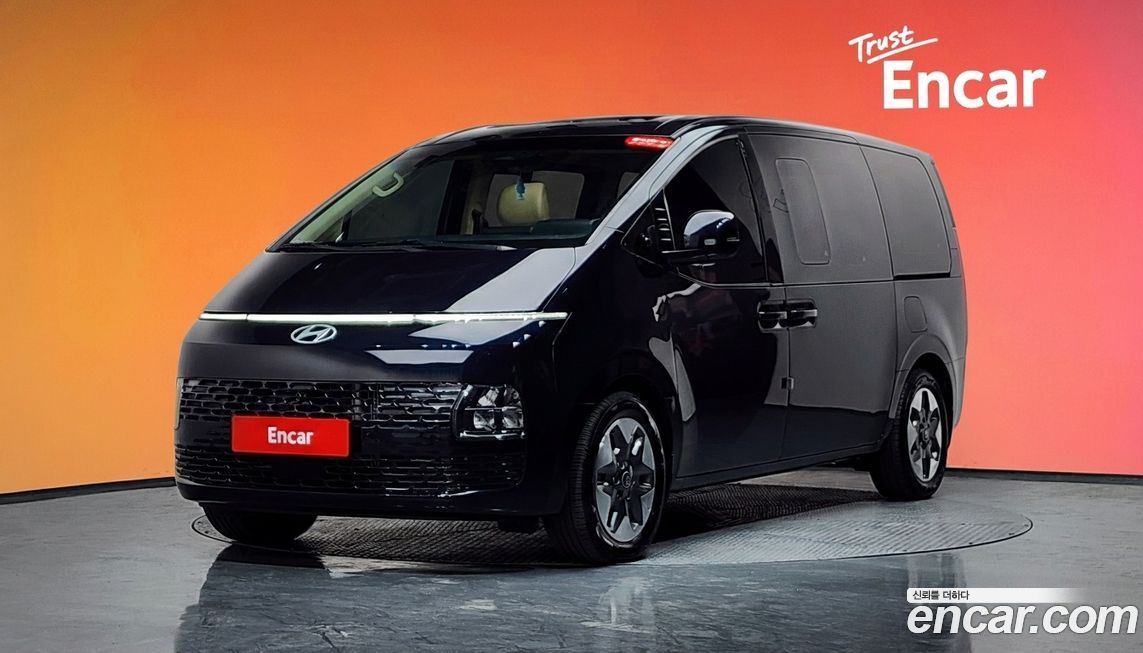 Hyundai Staria 2025