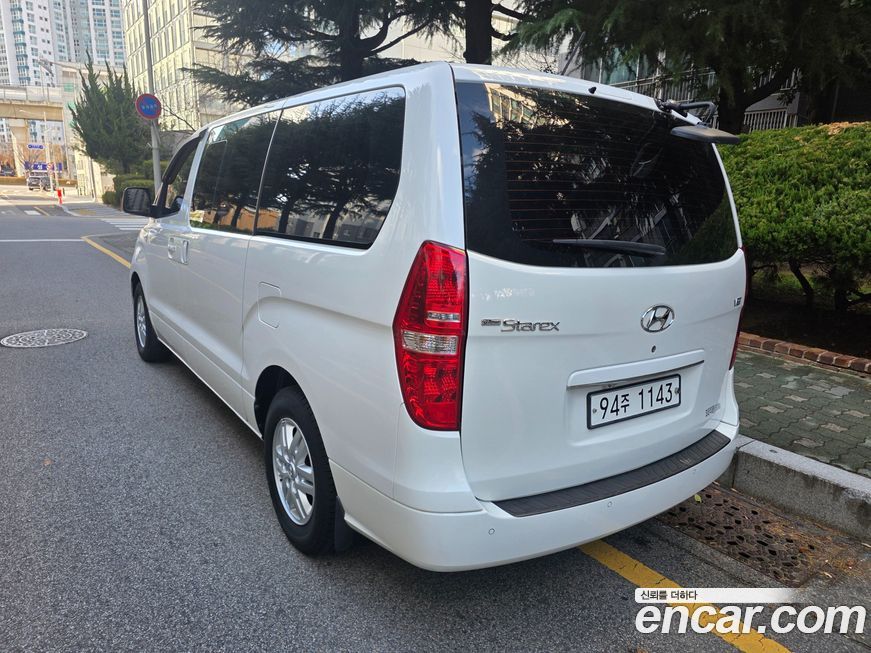 Hyundai Starex 2017