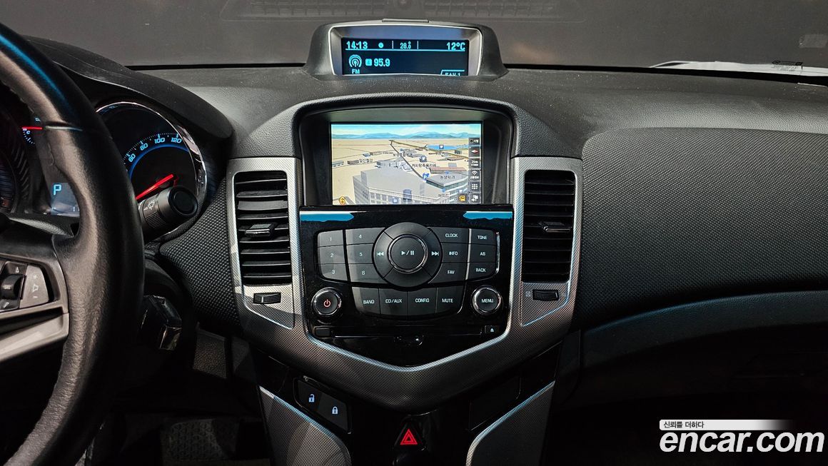 ChevroletGMDaewoo Cruze 2012