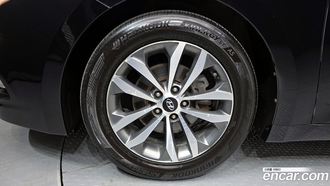 Hyundai Grandeur 2011