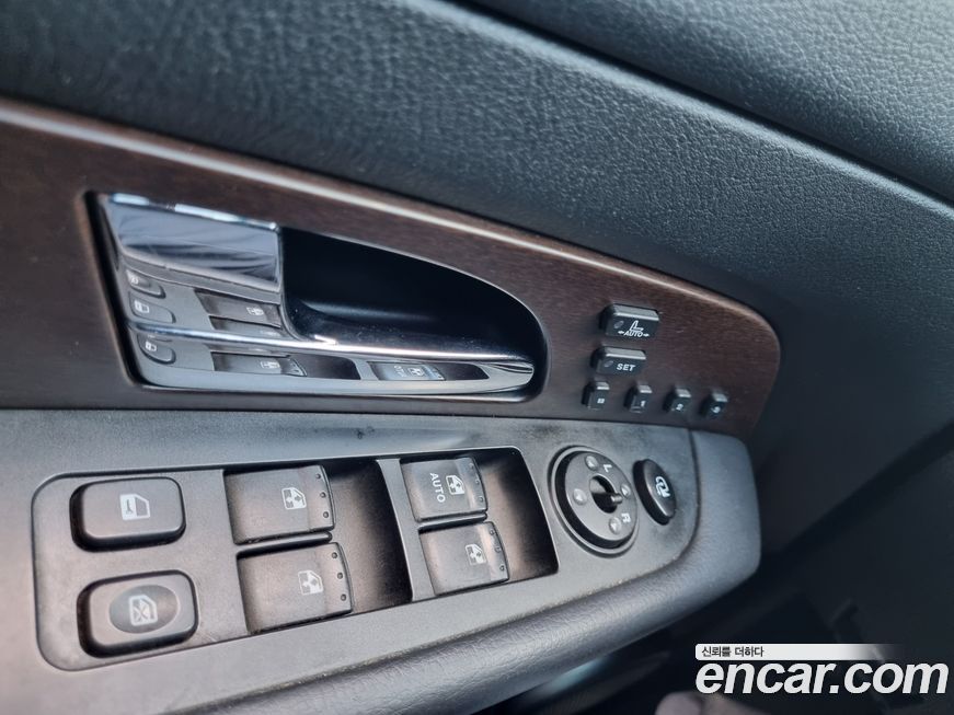 KG_Mobility_Ssangyong Rexton 2013