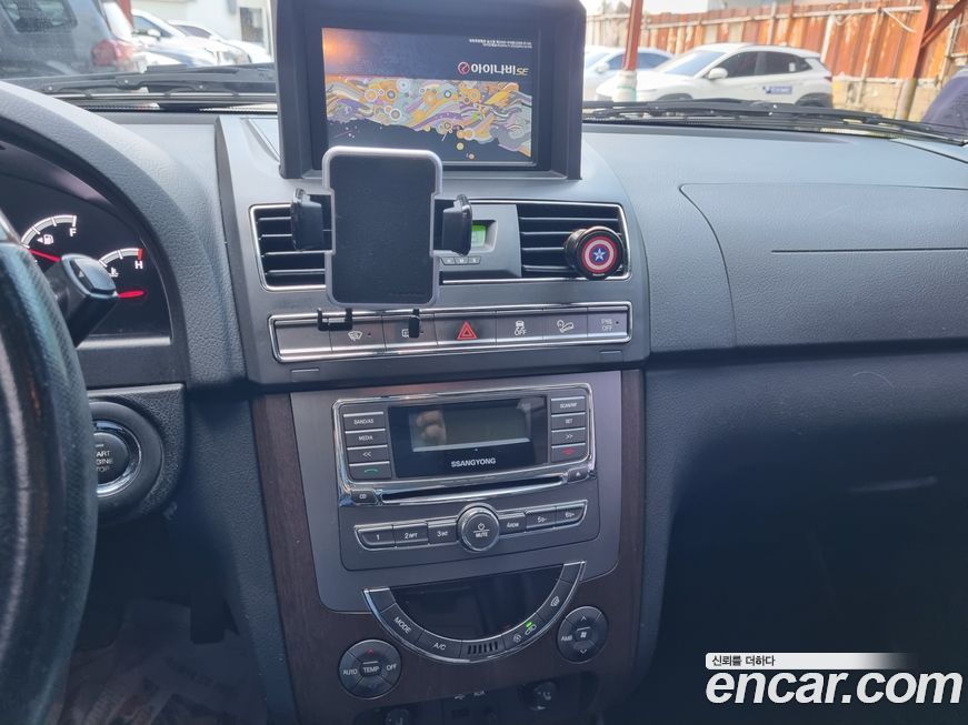 KG_Mobility_Ssangyong Rexton 2013