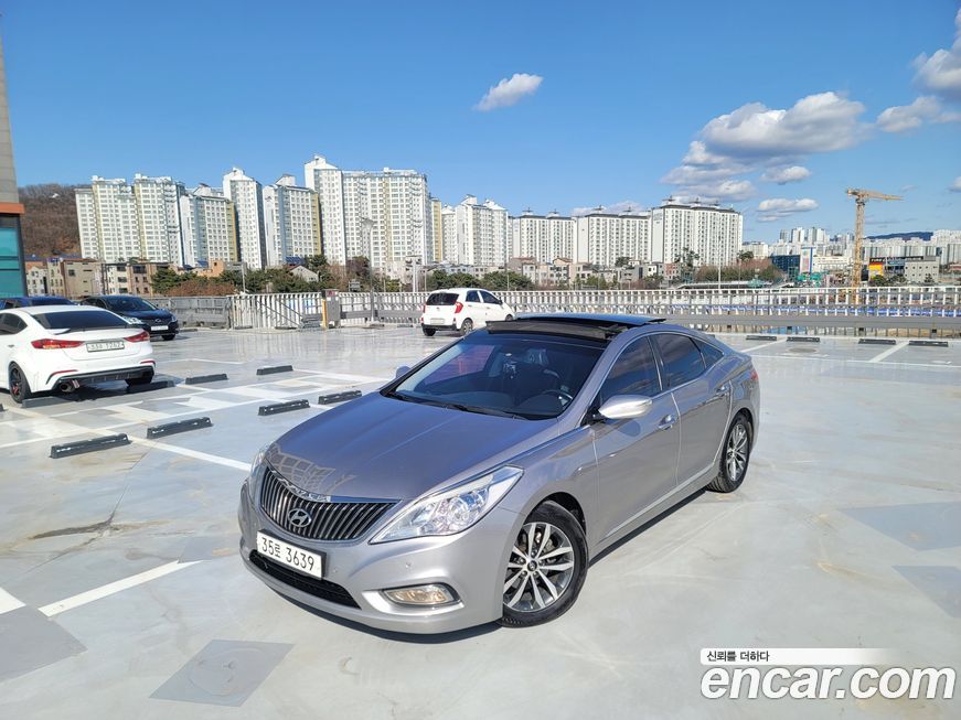 Hyundai Grandeur 2012