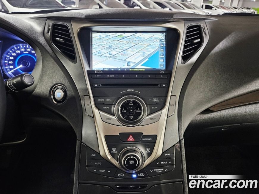 Hyundai Grandeur 2013