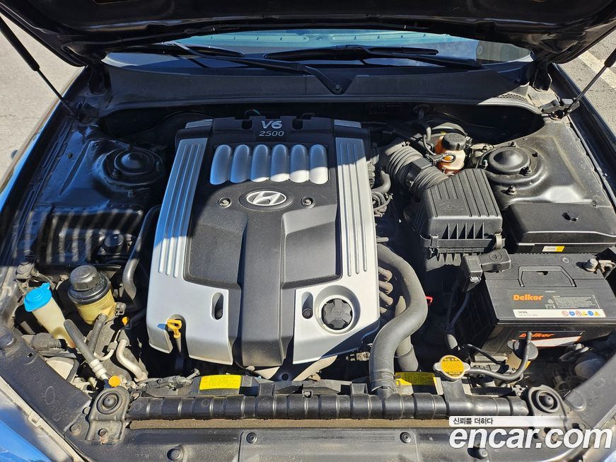 Hyundai Grandeur 2004