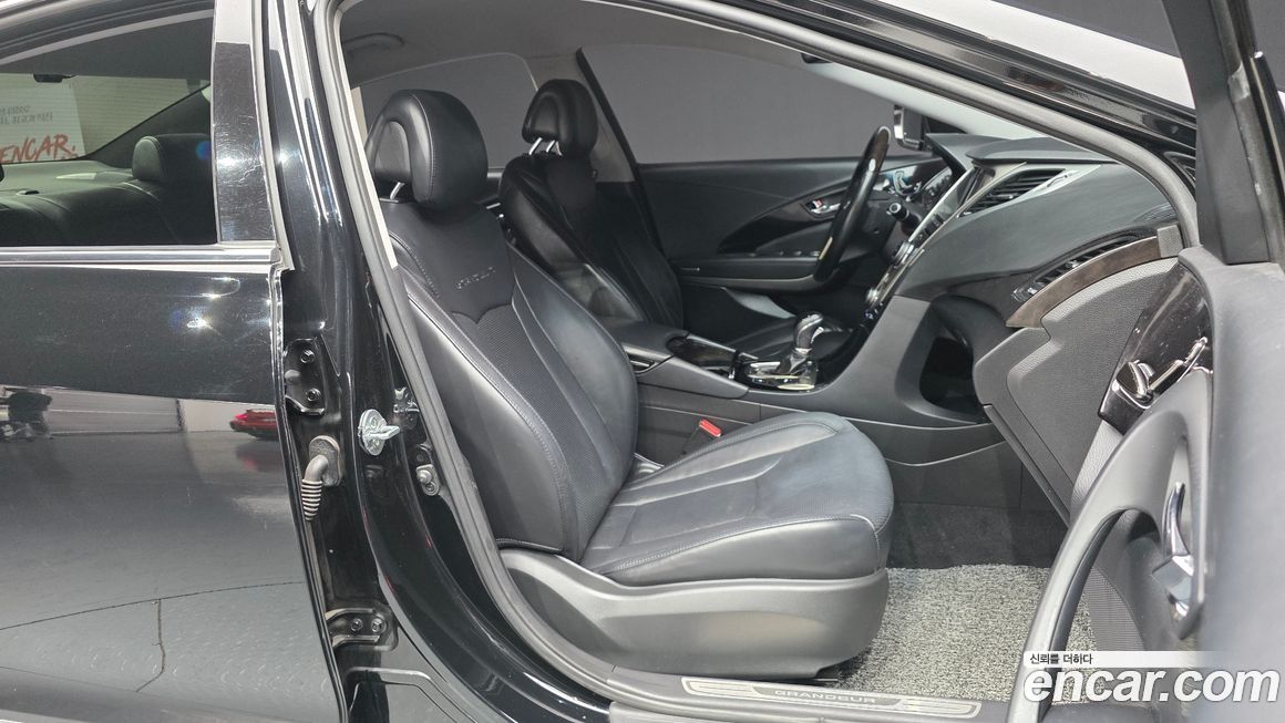 Hyundai Grandeur 2012