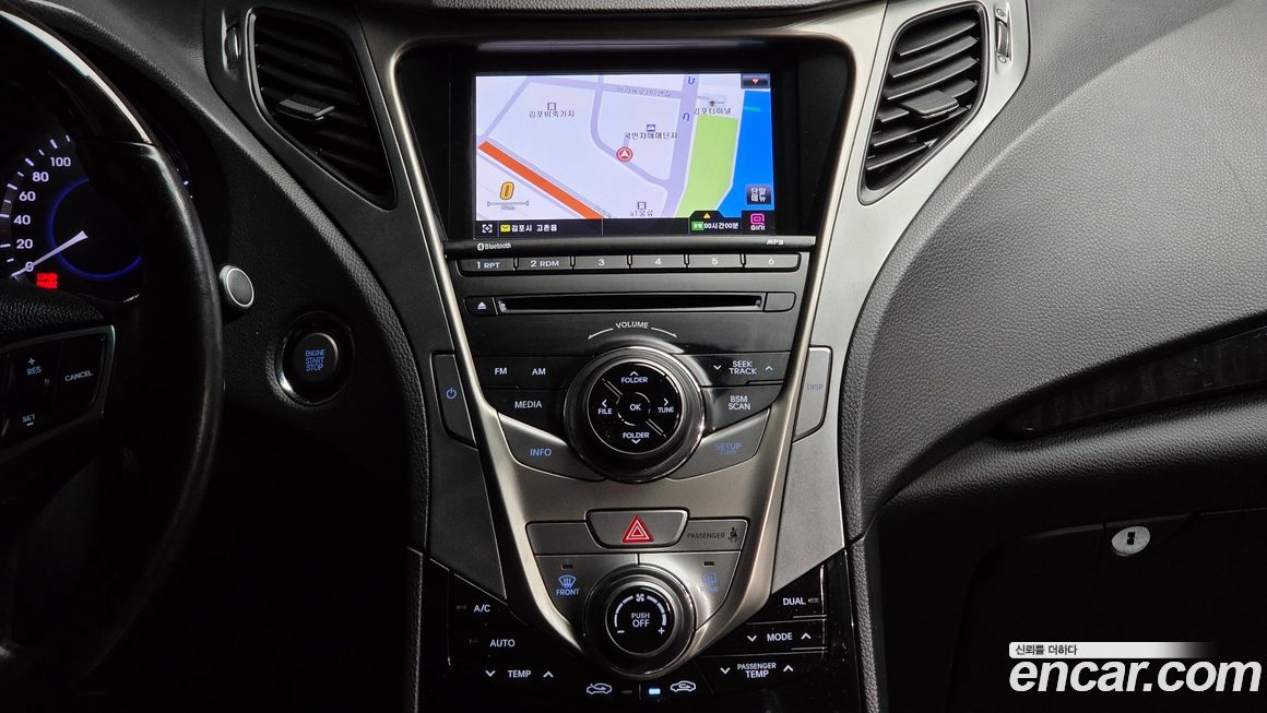 Hyundai Grandeur 2012