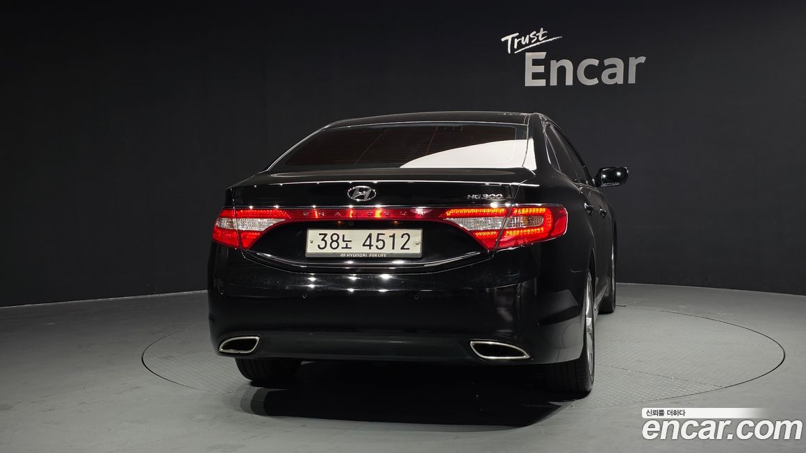 Hyundai Grandeur 2012