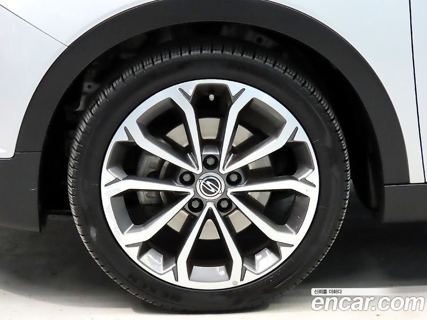 KG_Mobility_Ssangyong TIBOLI 2017