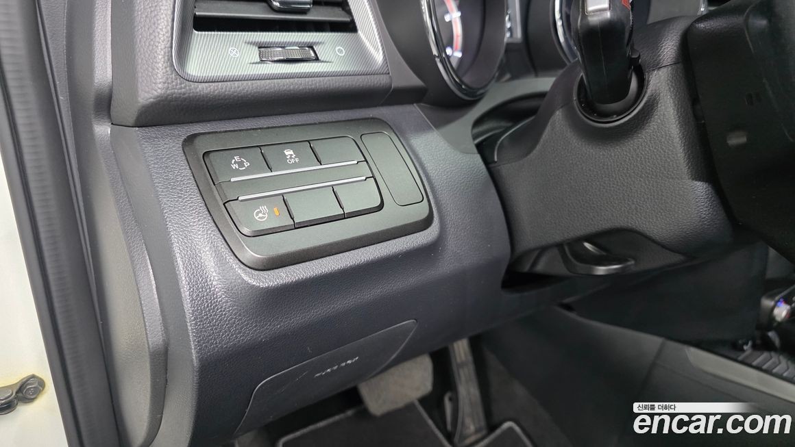 KG_Mobility_Ssangyong TIBOLI 2017