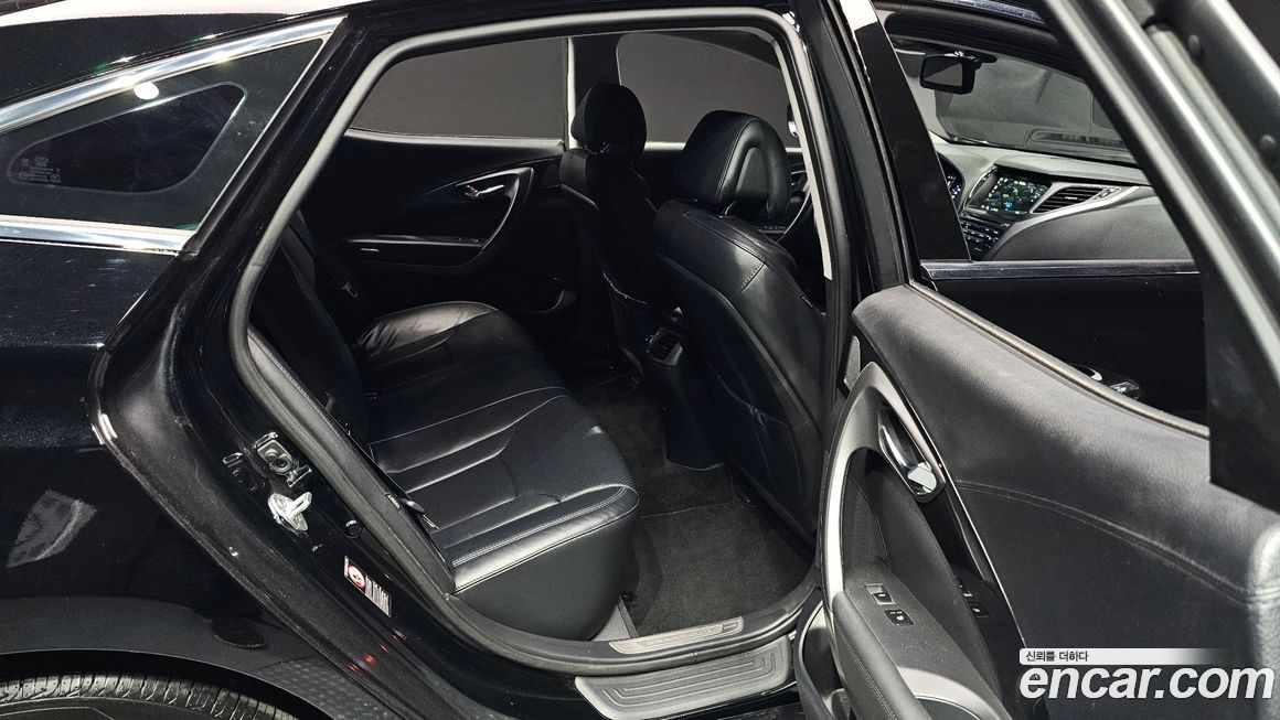 Hyundai Grandeur 2016