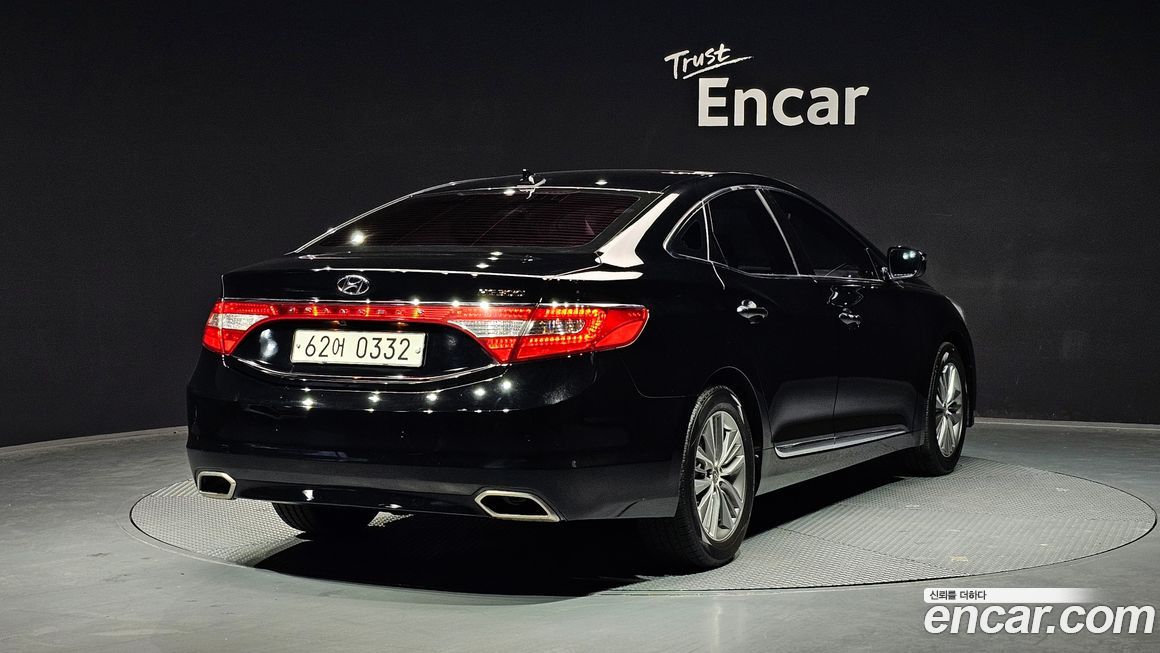 Hyundai Grandeur 2016