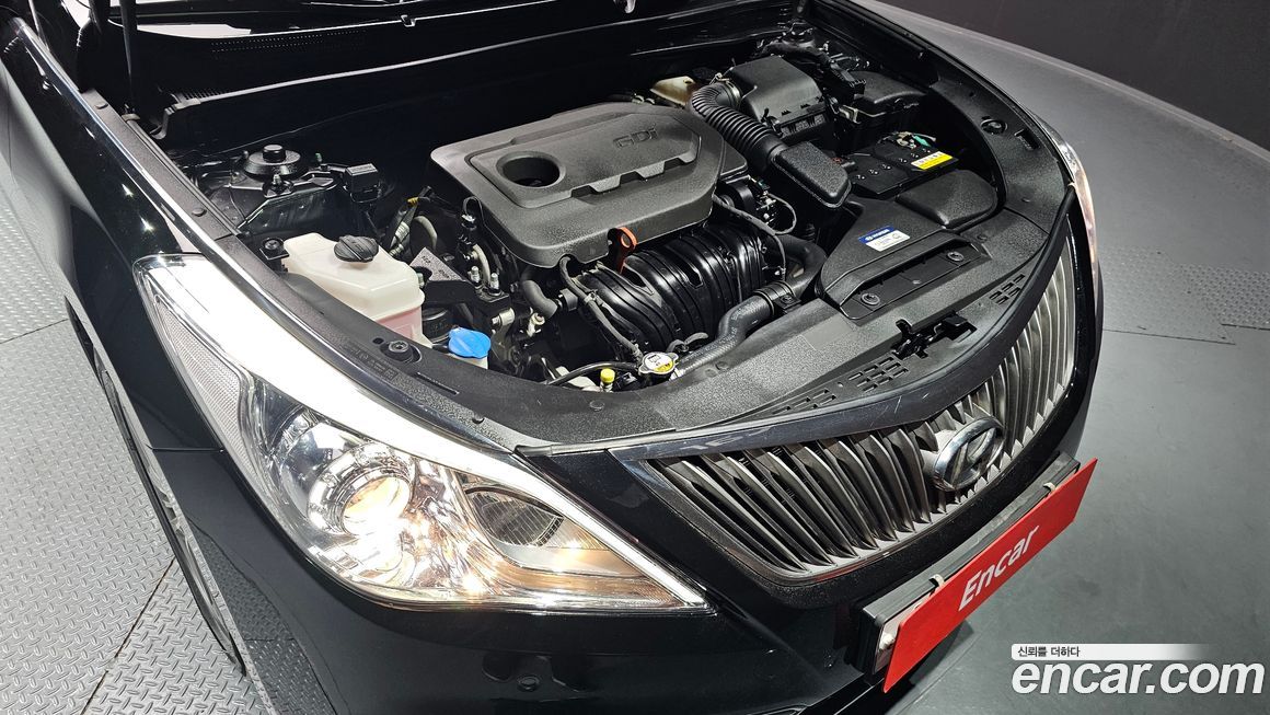 Hyundai Grandeur 2016