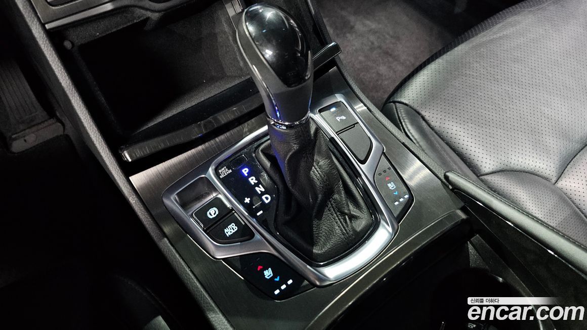 Hyundai Grandeur 2016