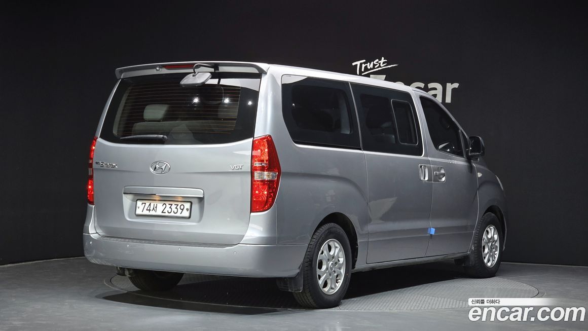 Hyundai Starex 2015