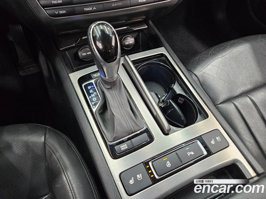 Hyundai Genesis 2015