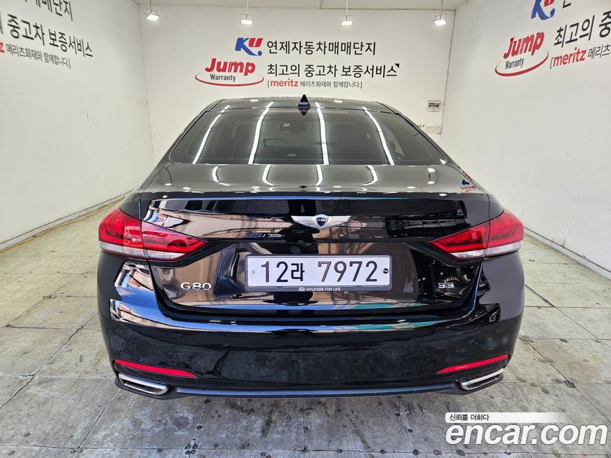 Hyundai Genesis 2015