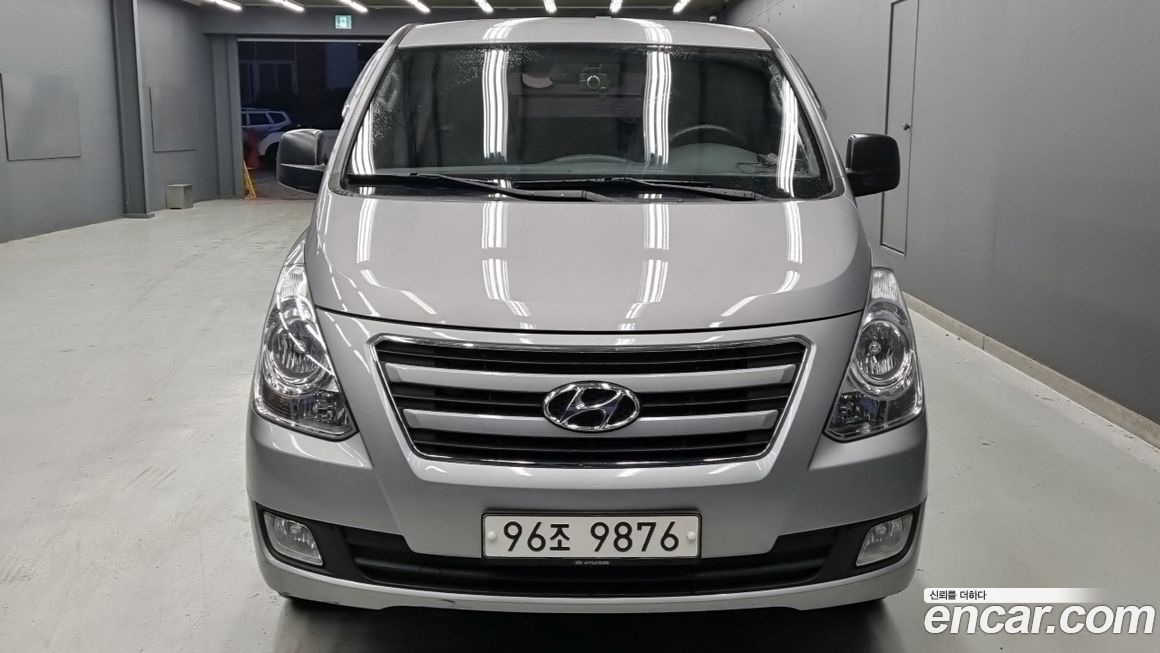 Hyundai Starex 2016