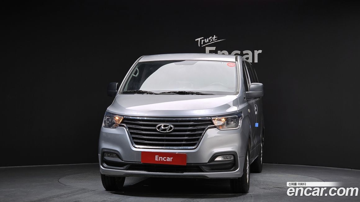 Hyundai Starex 2018