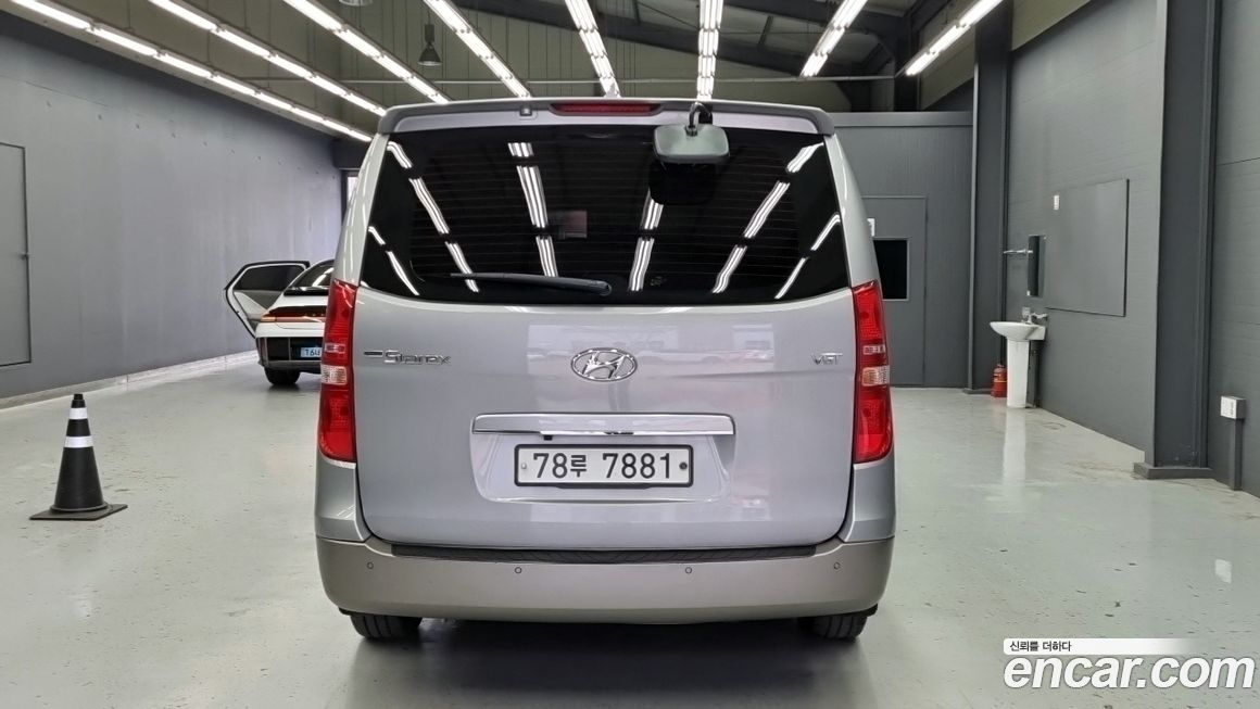 Hyundai Starex 2016