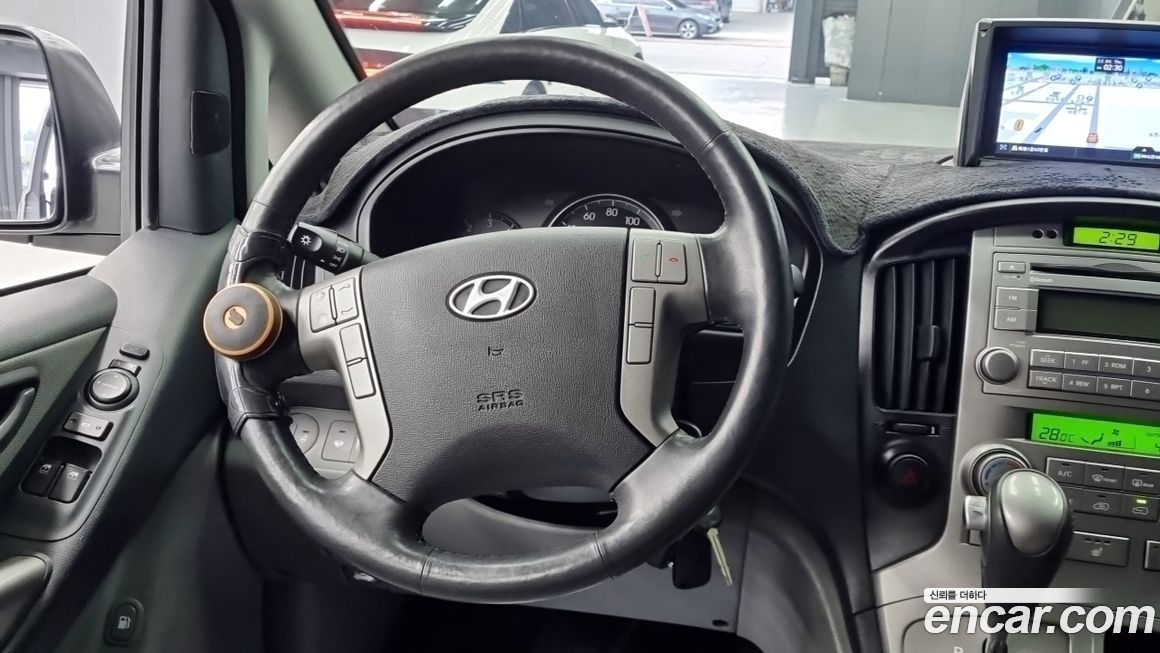 Hyundai Starex 2016
