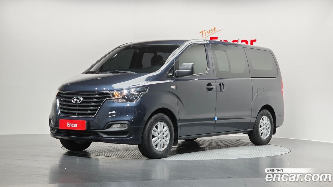 Hyundai Starex 2019