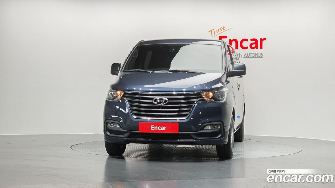 Hyundai Starex 2019