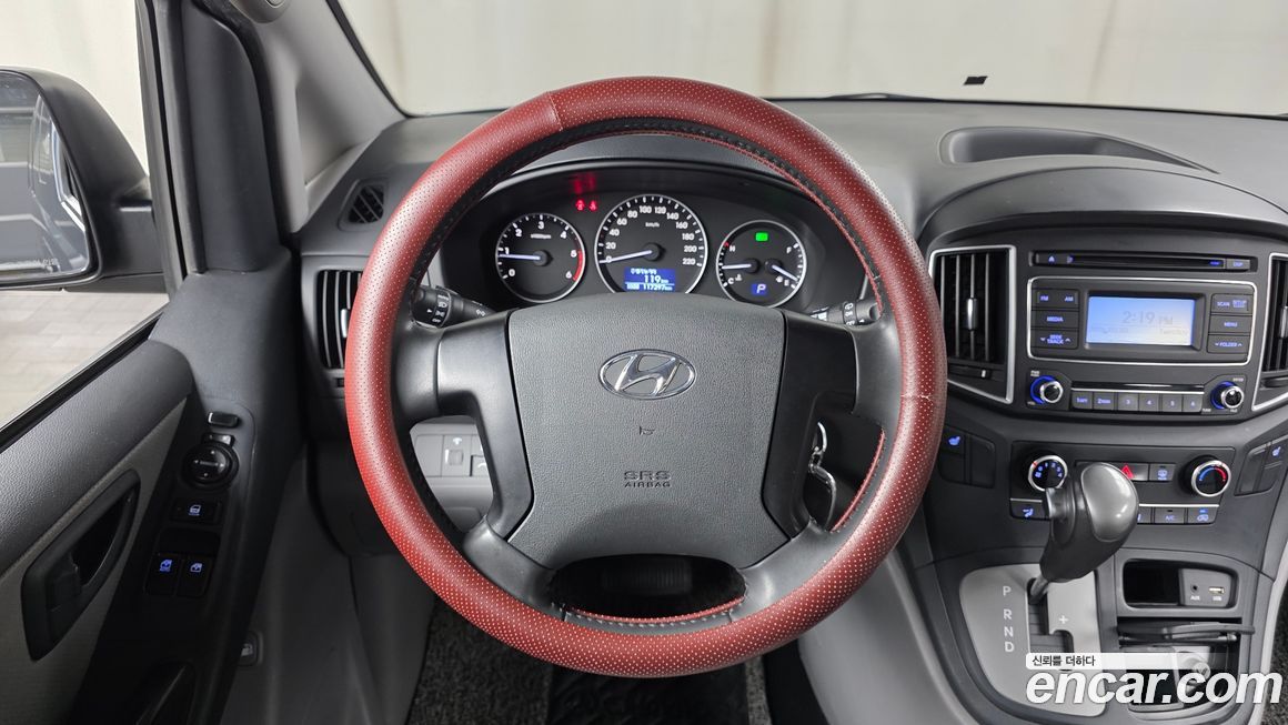Hyundai Starex 2019