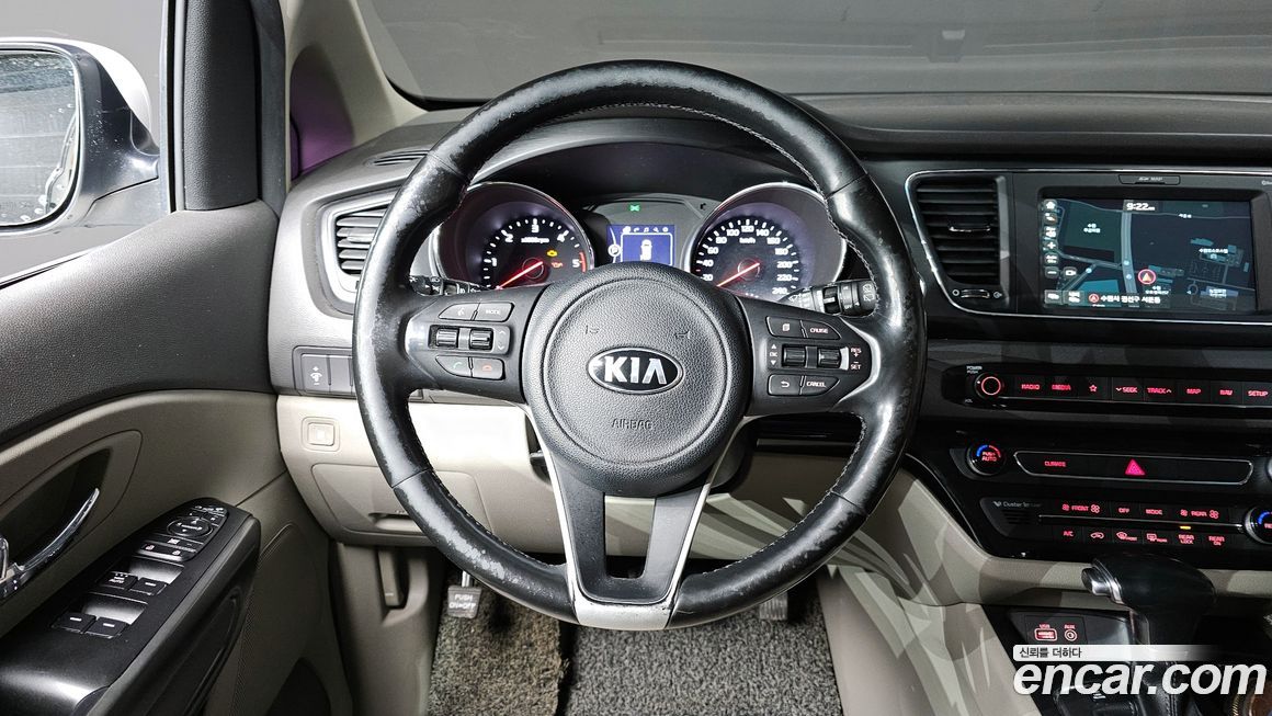 Kia Canival 2018