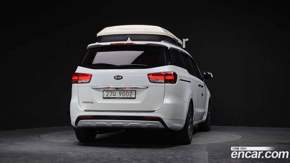Kia Canival 2018