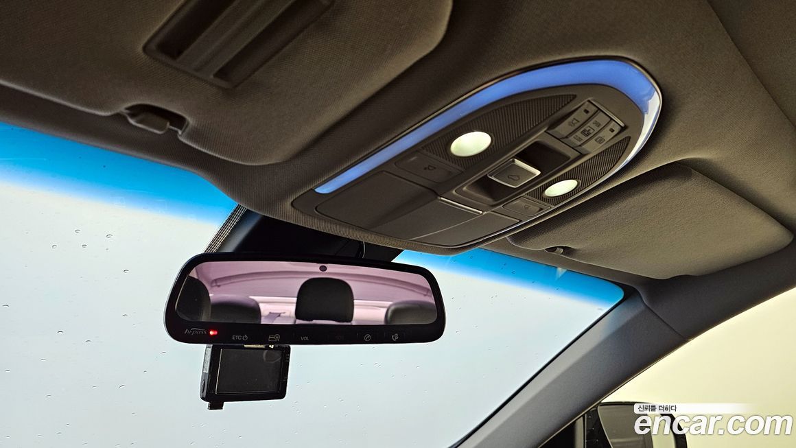 Hyundai Genesis 2016