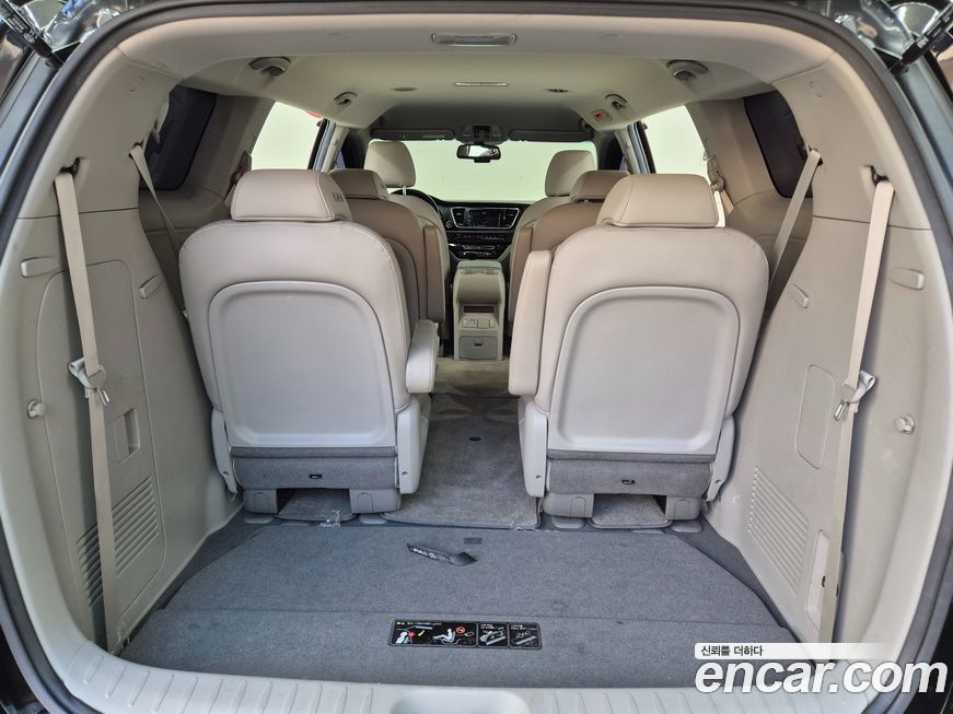 Kia Canival 2019
