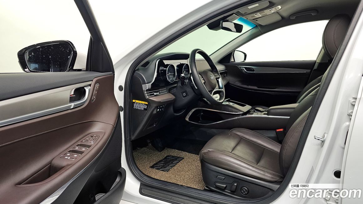 Hyundai Grandeur 2020