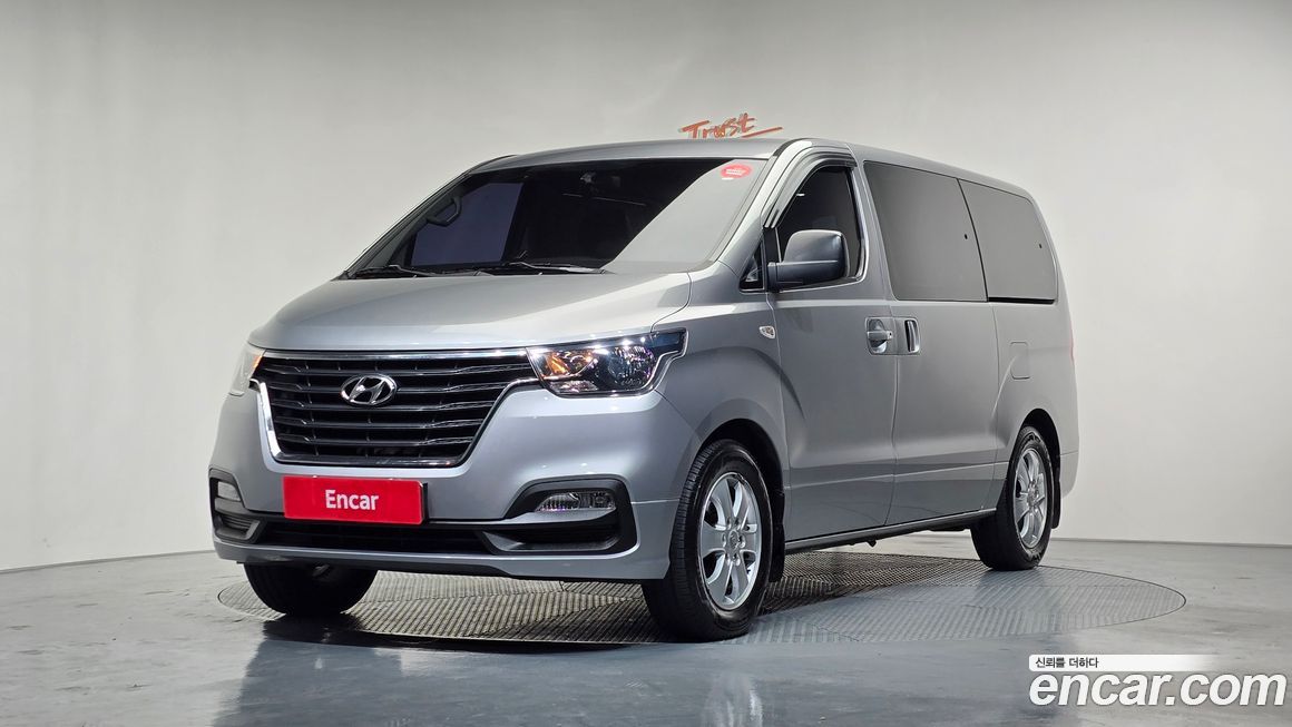 Hyundai Starex 2019