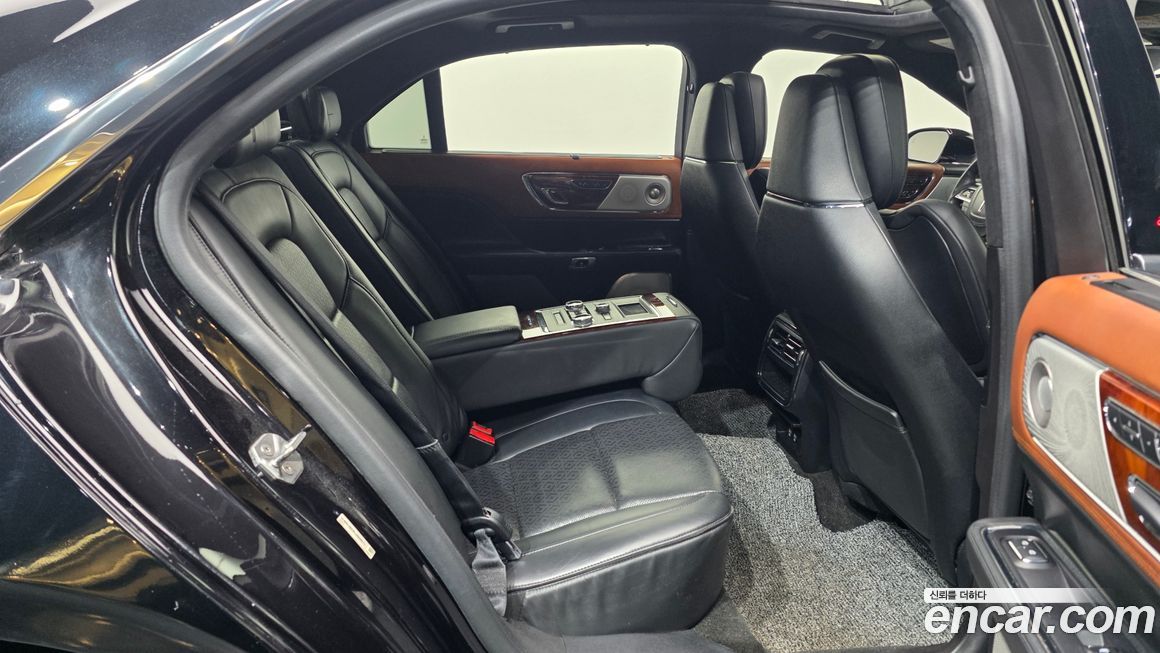 Lincoln Continental 2020