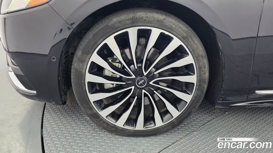 Lincoln Continental 2020