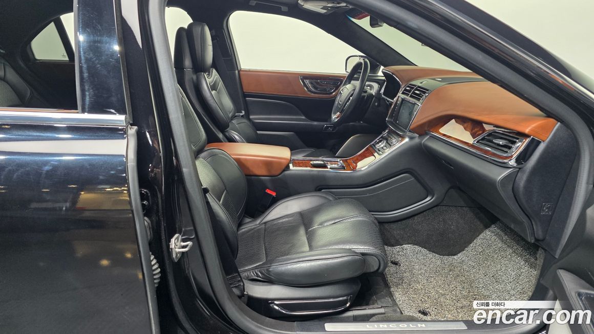 Lincoln Continental 2020