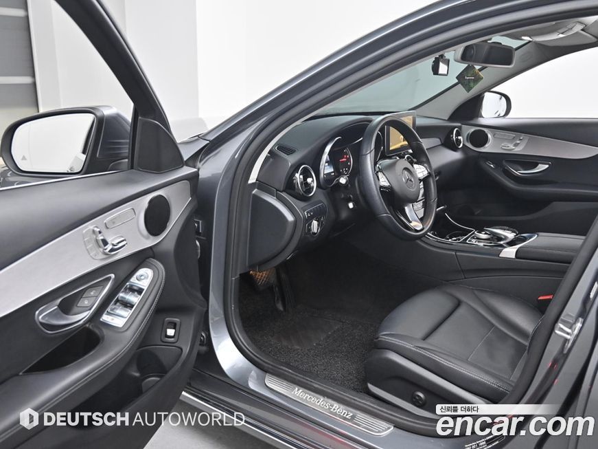 Mercedes-Benz C-Class 2017