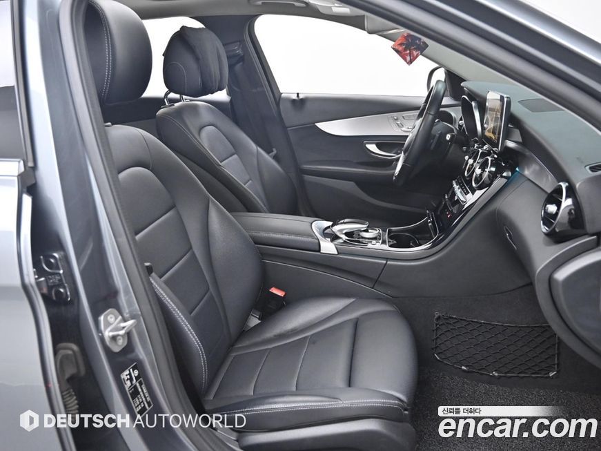 Mercedes-Benz C-Class 2017